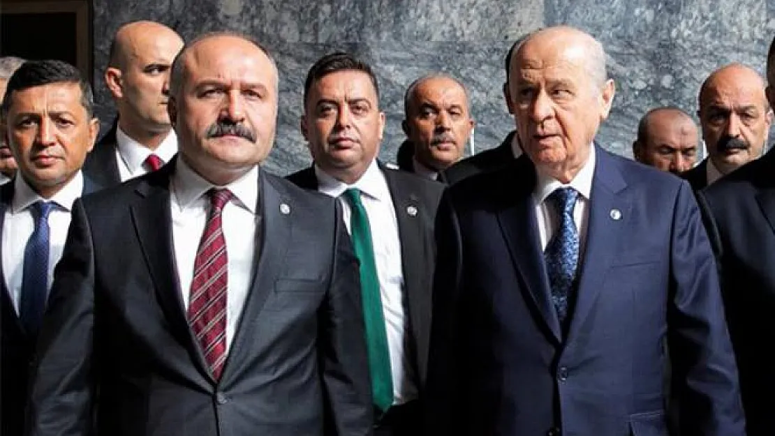 MHP Kurmayı Samsun Milletvekili Erhan Usta AKP'ye Rest Çekti