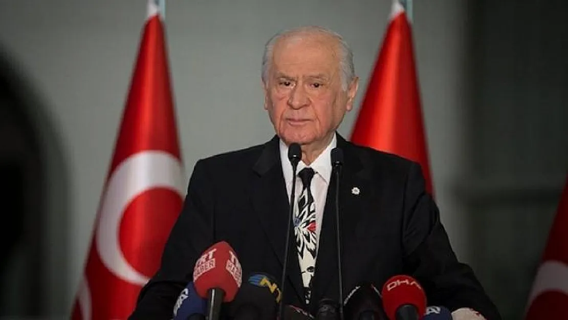 MHP Lideri Bahçeli'den  FOX TV Muhabirine Tepki: Karıştırıyorsunuz Ortalığı
