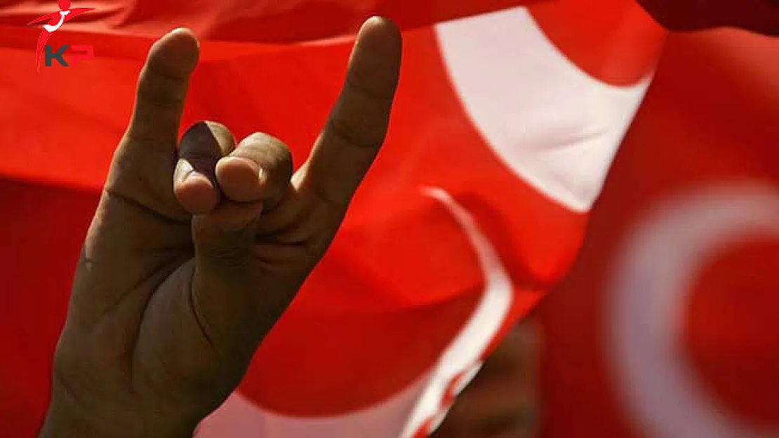 MHP'de İstifa Depremi Daha! Çok Sayıda MHP'li Meral Akşener'in Partisine Katılma Kararı Aldı