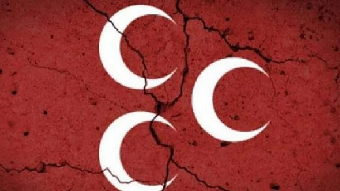 MHP'den istifa depremi : O ilde il başkanı ve yönetimi istifa etti