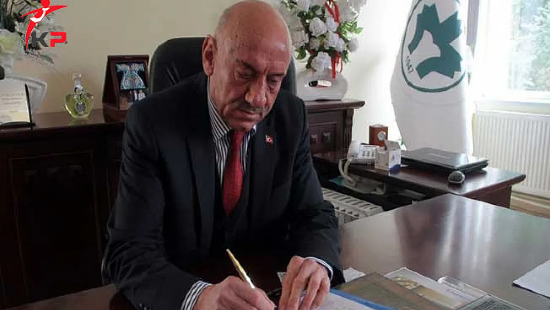 MHP'li Belediye Başkanı İhraç Edildi!