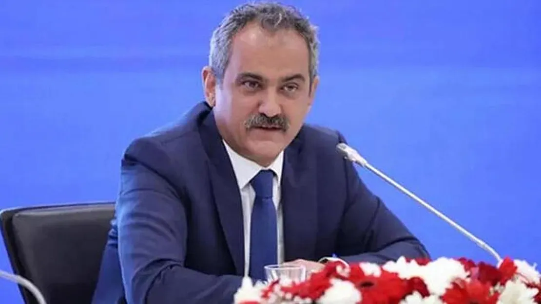 Milli Eğitim Bakanı açıkladı! Deprem bölgesinden 242 bin öğrencinin nakil işlemleri gerçekleşti!