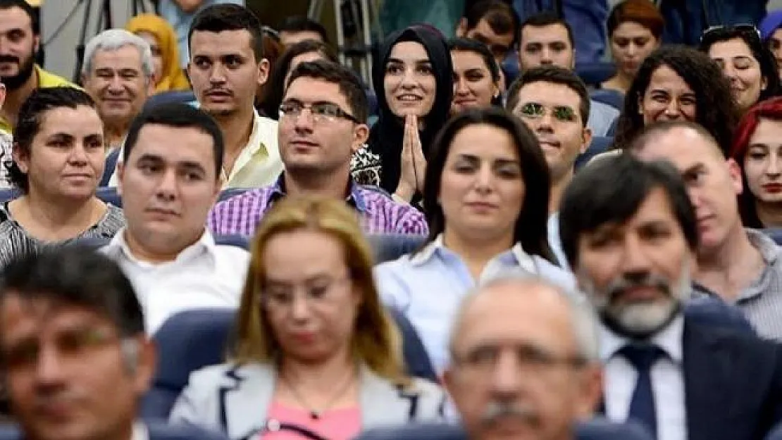 Milli Eğitim Bakanlığından en az 60 bin öğretmen ataması müjdesi bekleniyor