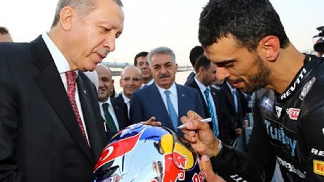 Milli Motosikletçi Kenan Sofuoğlu, Sakarya'dan AK Parti Milletvekili Adayı Oldu!