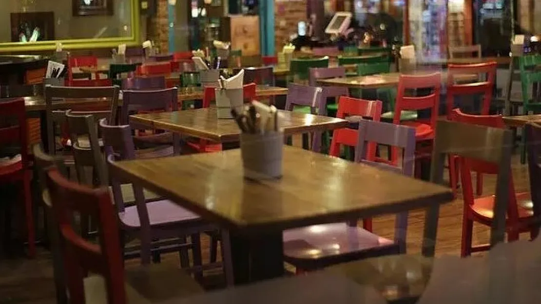 Milyonlarca kişiye son dakika haberi verildi! Cafe, sinema, lokanta, tiyatro çalışma saatleri değişti: İşte mekanların yeni çalışma saatleri