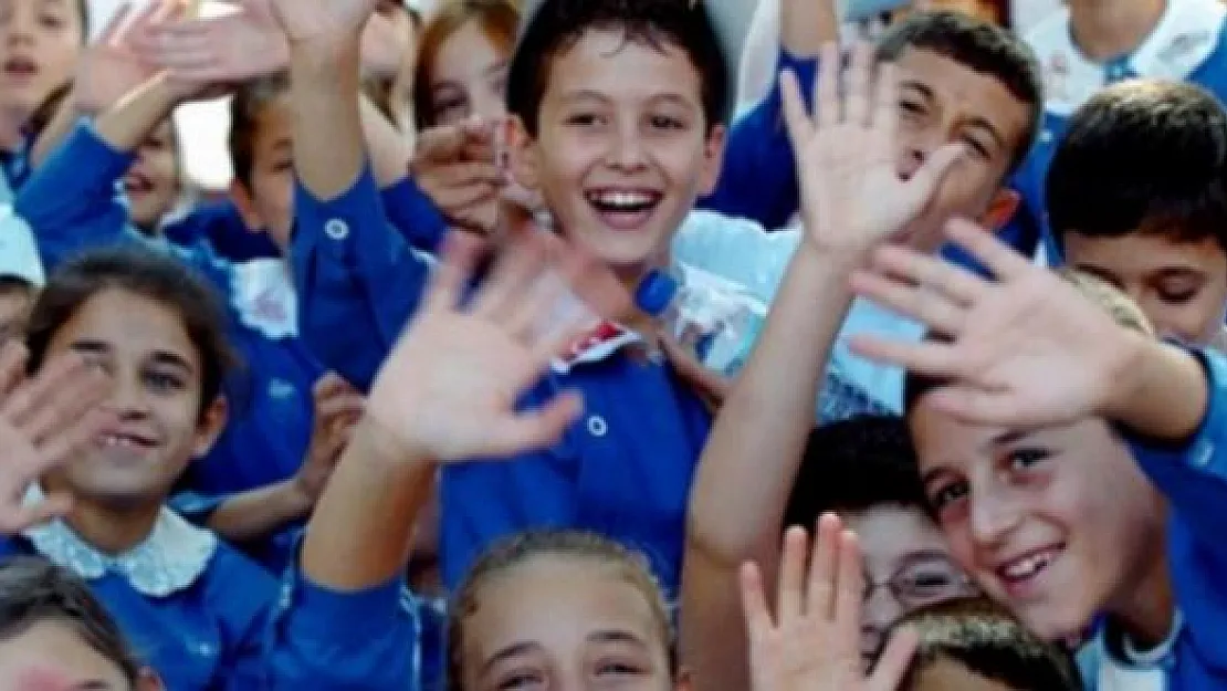 Milyonlarca öğrenci ilk defa ara tatil yapacak! Tatil ne zaman başlıyor?