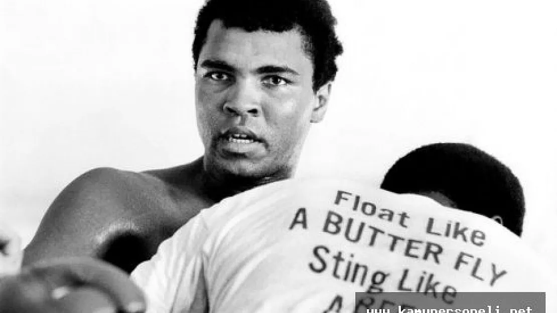 Muhammed Ali'nin Son Yolculuğunu Uğurlanıyor