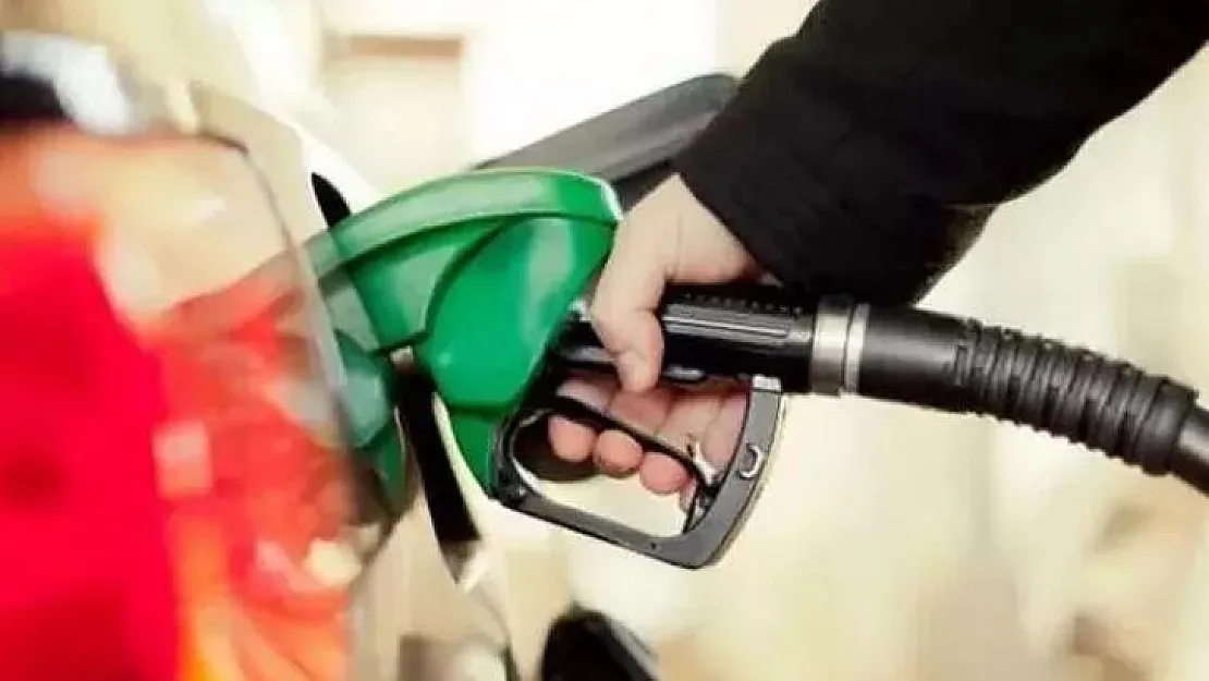 Müjde indirim başladı! Akaryakıt fiyatlarında indirim başladı: İşte yeni benzin ve motorin fiyatları