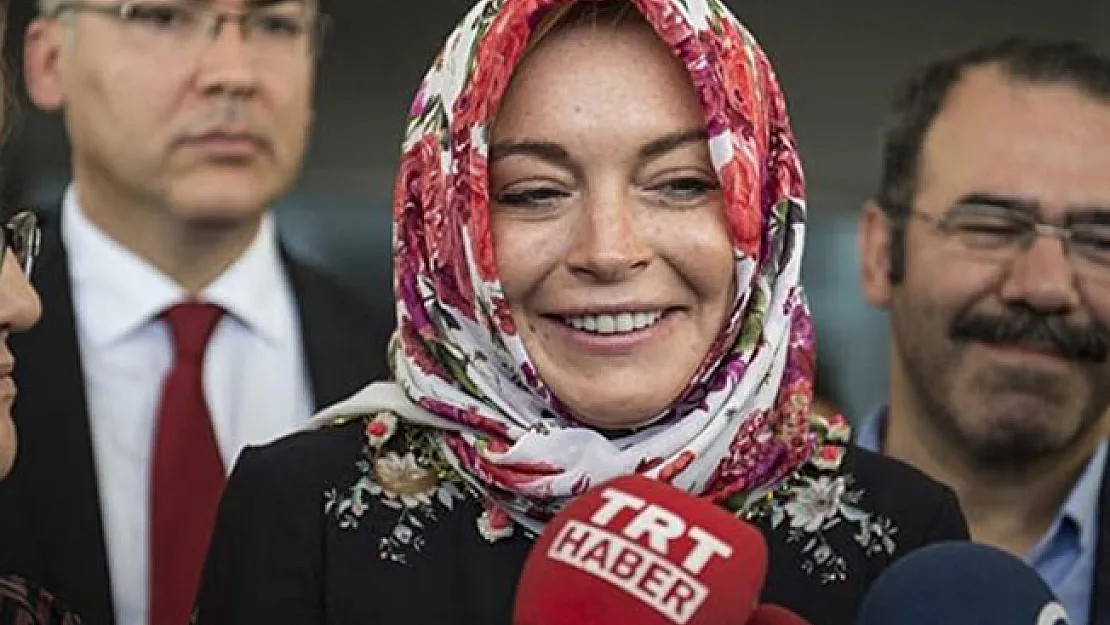 Müslüman Olduğunu Söyleyen Lindsay Lohan'dan 8 Yıllık Playboy Paylaşımı