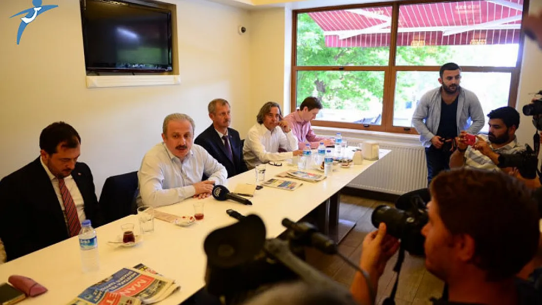 Mustafa Şentop: Avukatların Sandık Çevresinde Bulunmasıyla Alakalı Düzenleme Yoktur