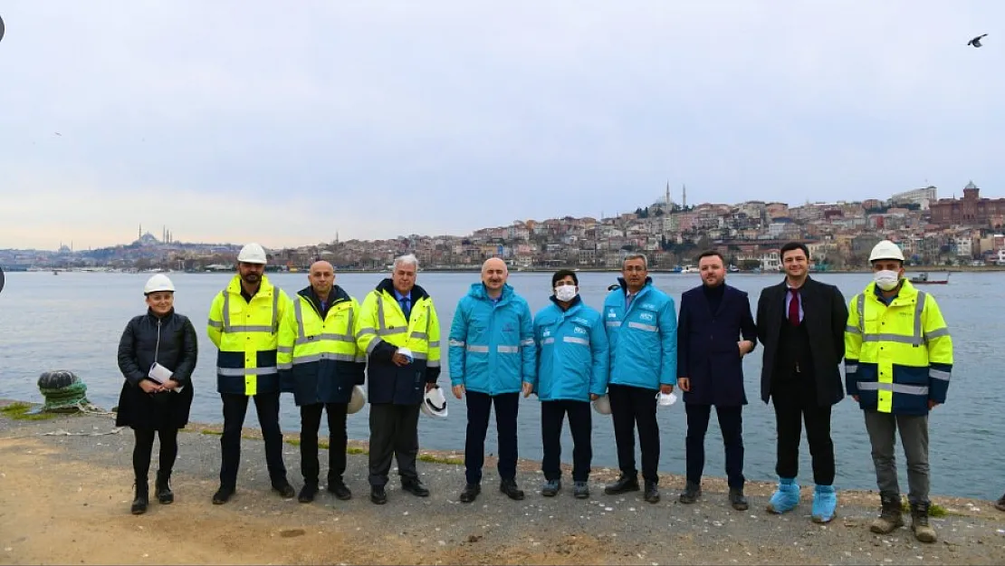 Ne maske nede sosyal mesafe kuralı!