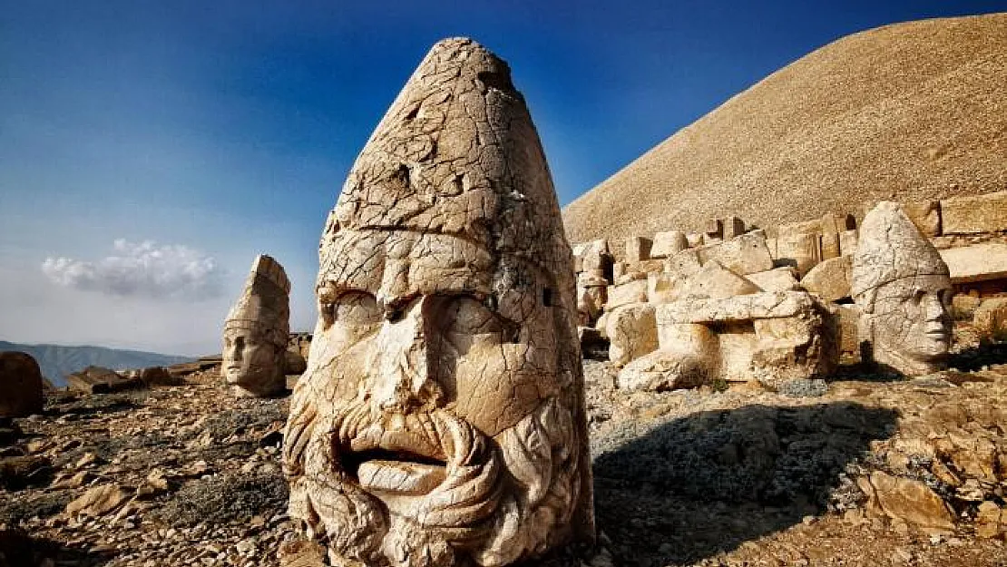 Nemrut Dağı'na Girişler Ücretli Oldu! Nemrut Dağı Giriş Ücreti Ne Kadar?