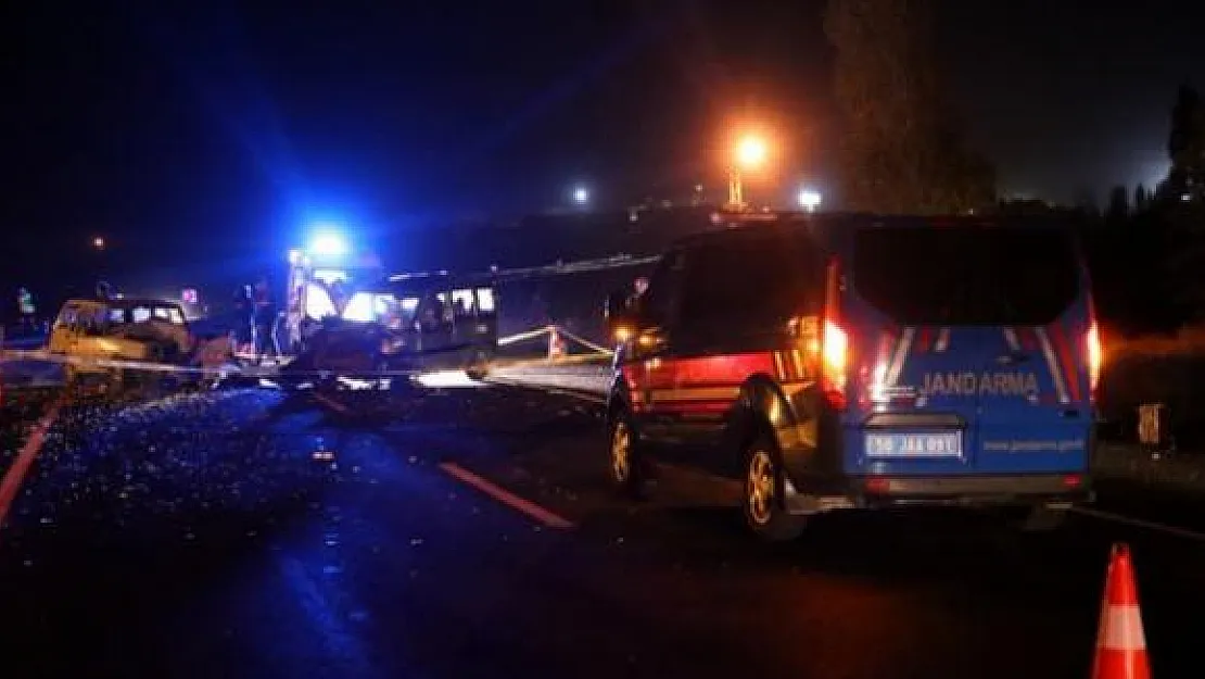 Nevşehir'de Feci Trafik Kazası: Ölü ve Yaralılar Var