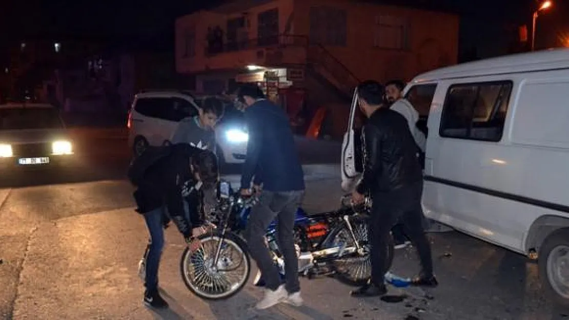 Niğde'de Motosiklet Kazası: Ölü ve Yaralı Var