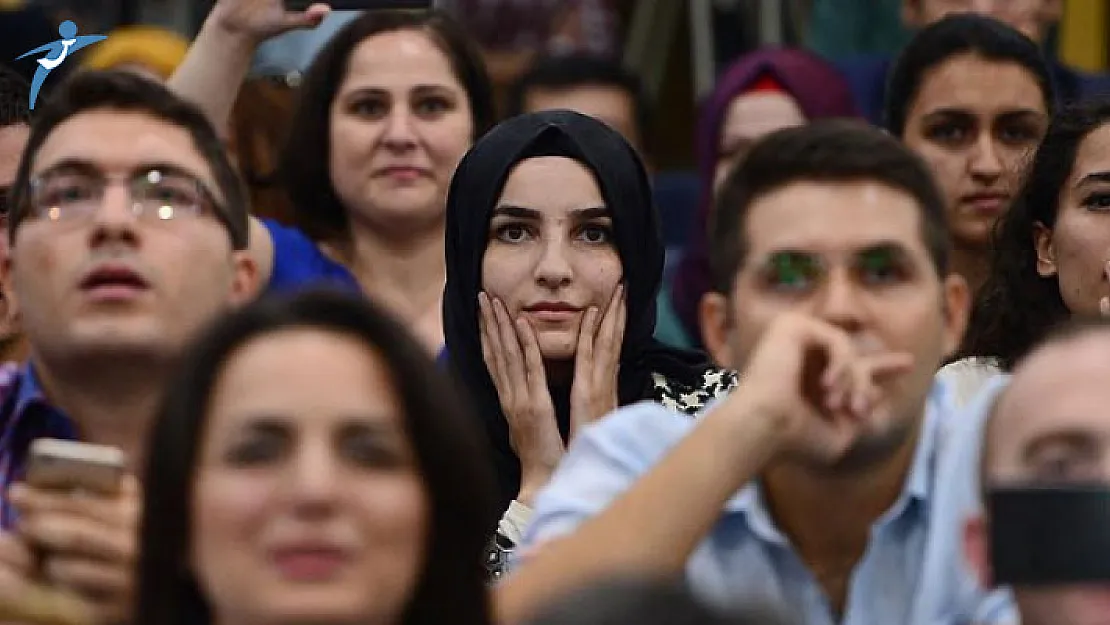 Öğretmen Adaylarından Hamza Aydoğdu'ya Şubat Ataması Baskısı