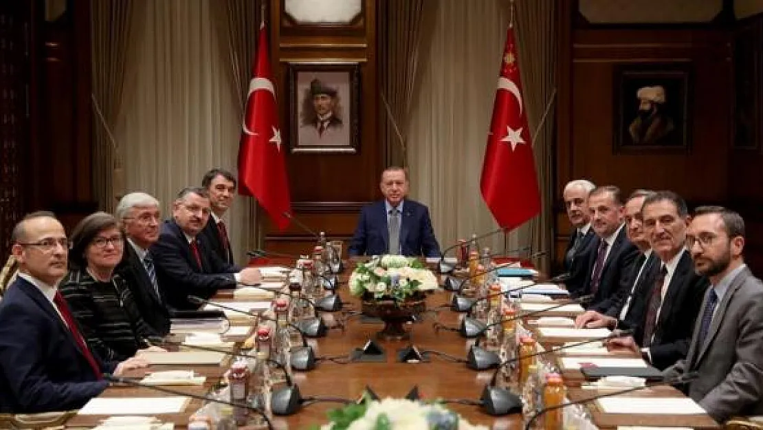 Öğretmenler hakkında 9 öneri Cumhurbaşkanı Erdoğan'a sunuldu!