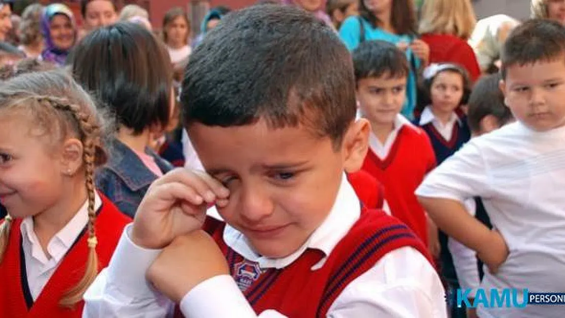 Okul zili yarın çalışıyor! İlk gün okula yeni başlayan çocuğa nasıl davranmalı?