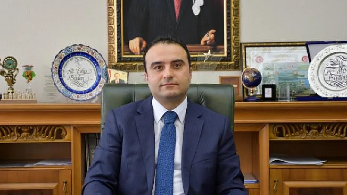 Okulda cep telefonu kullanan öğrencinin velisine para cezası