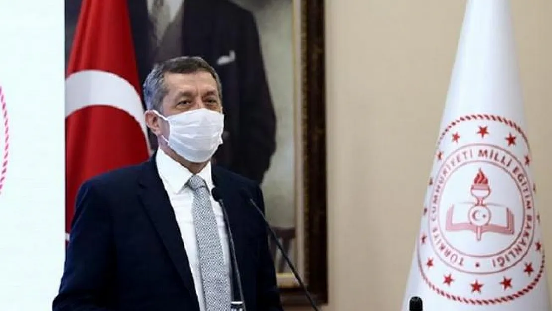 Okulların açılması ile ilgili Bakan Selçuk'tan veli ve öğretmenlere uyarı!
