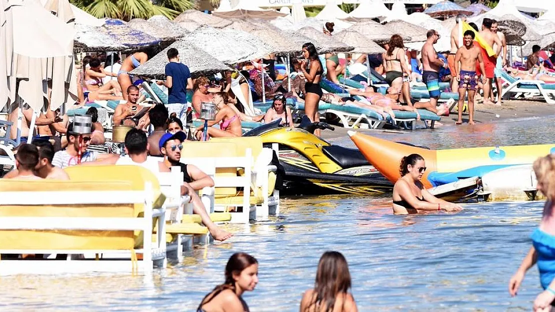 Olan Yine Yerli Turiste Oldu! 4 Kişilik Ailenin Yaz Tatili Maliyeti Belli Oldu!