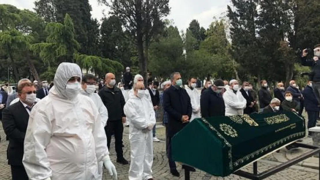 Ömer Döngeloğlu'nun cenazesi 15 Temmuz Şehitliği'ne defnedildi.