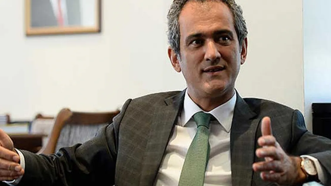 ÖSYM Başkanı Özer Açıkladı: Engellilere 81 İlde Sınav Hizmeti Veriliyor