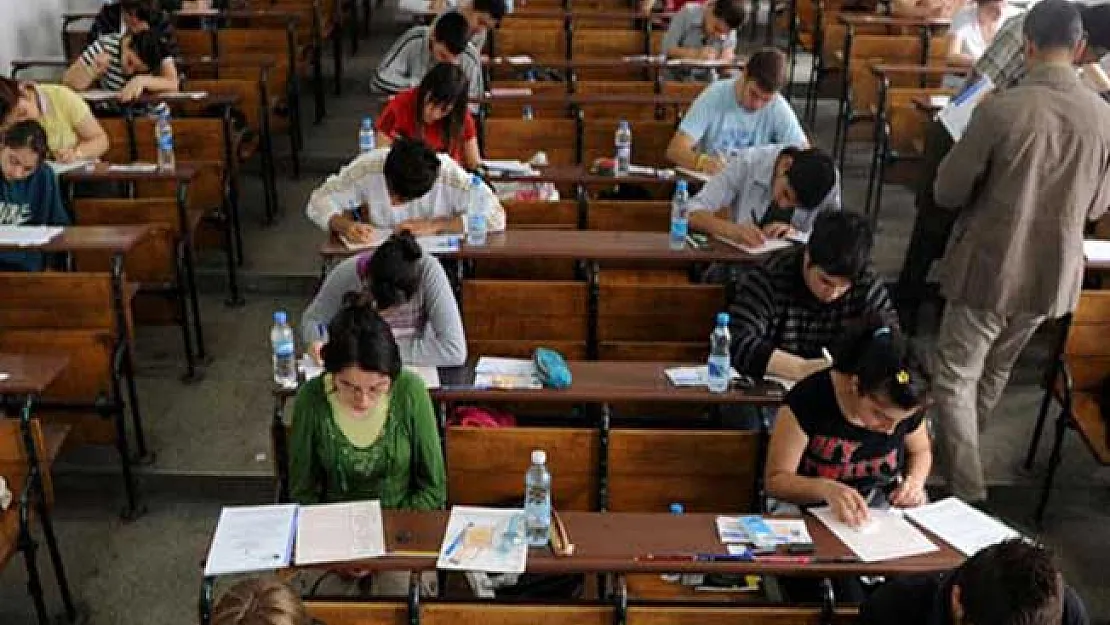 ÖSYM Duyurdu: ALES Sınav Giriş Belgeleri Adayların Erişimine Açıldı