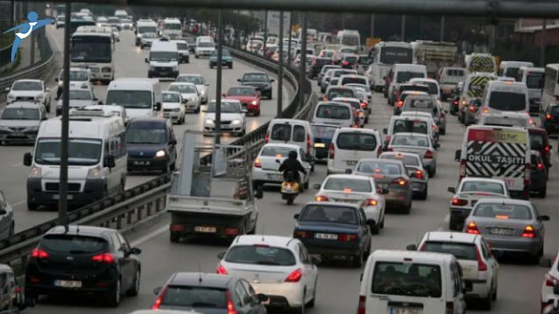 Otomobil Sahiplerine Plaka Uyarısı Yapıldı ! Çok Ağır Cezası Var
