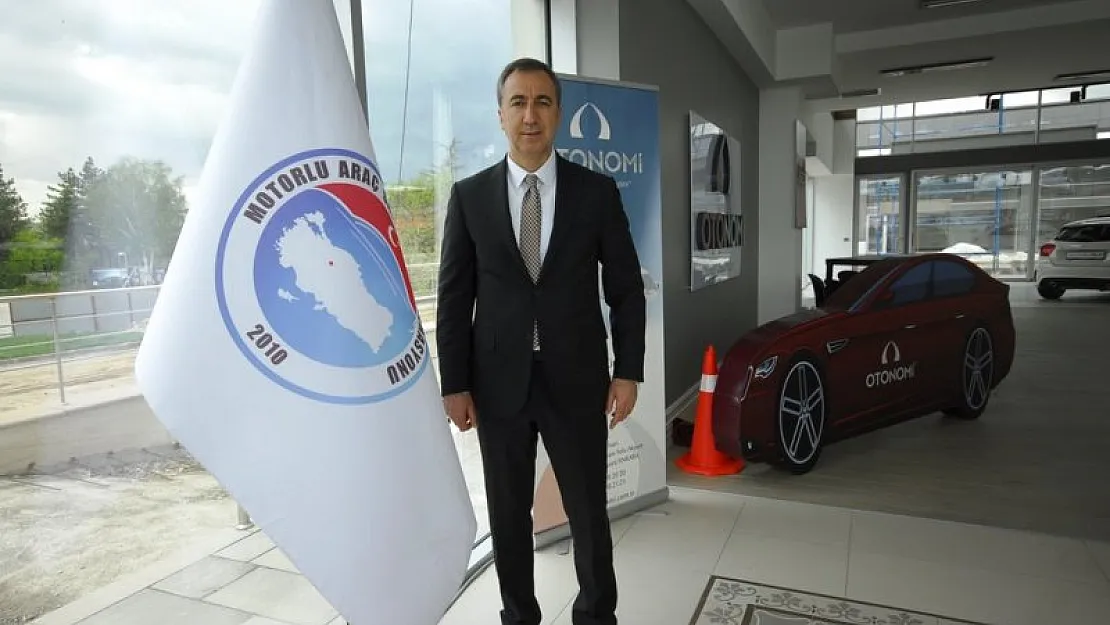 ÖTV düzenlemesinin ihtimali yetmişti, ikinci el araç piyasasında düşüş başlamıştı! O isim konuştu, ÖTV indirimi bekleyenlere seslendi…