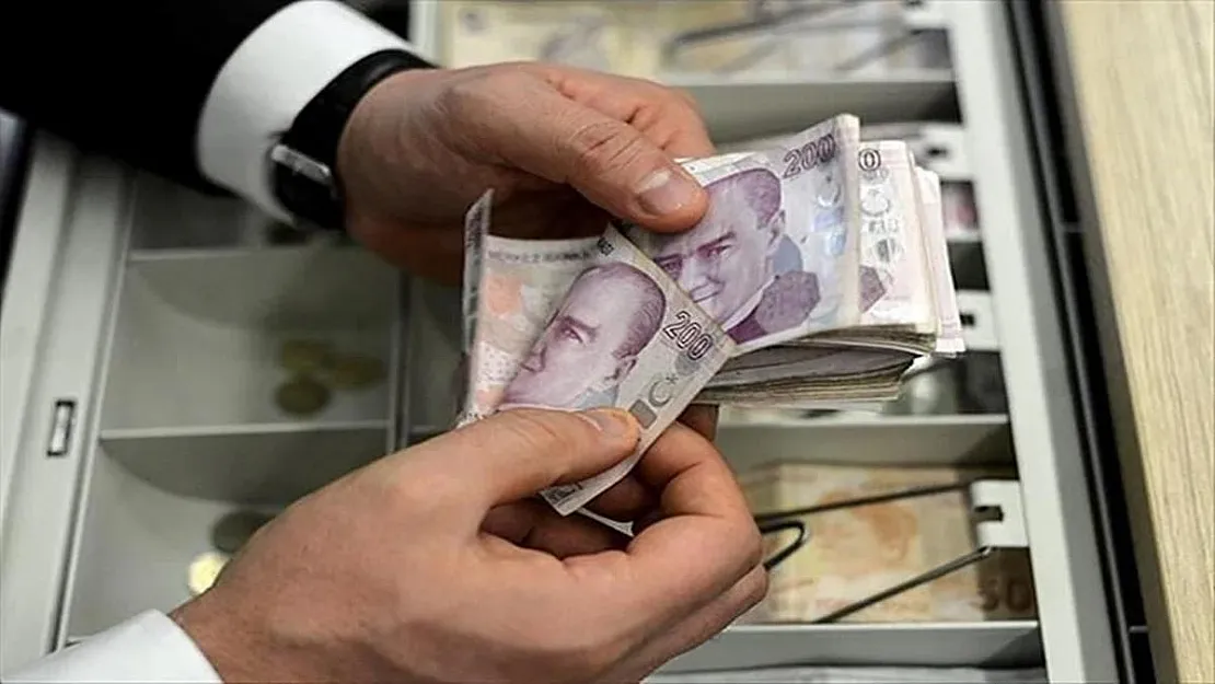 OVP enflasyon beklentisi değişti: Memur ne kadar zam alacak?