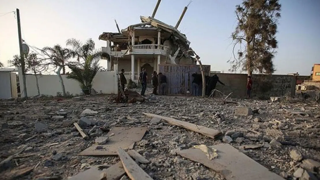 Pakistan'da Bombalı Saldırı! 5 Ölü, 20'den Fazla Yaralı Var