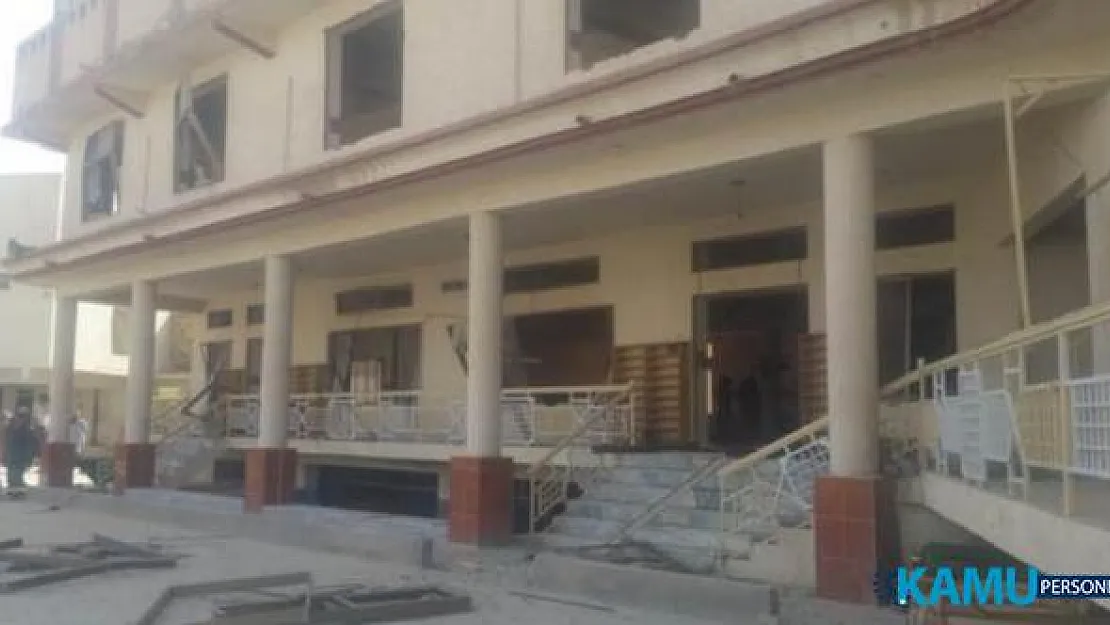 Pakistan'da Camide Patlama: Çok Sayıda Ölü ve Yaralı Var