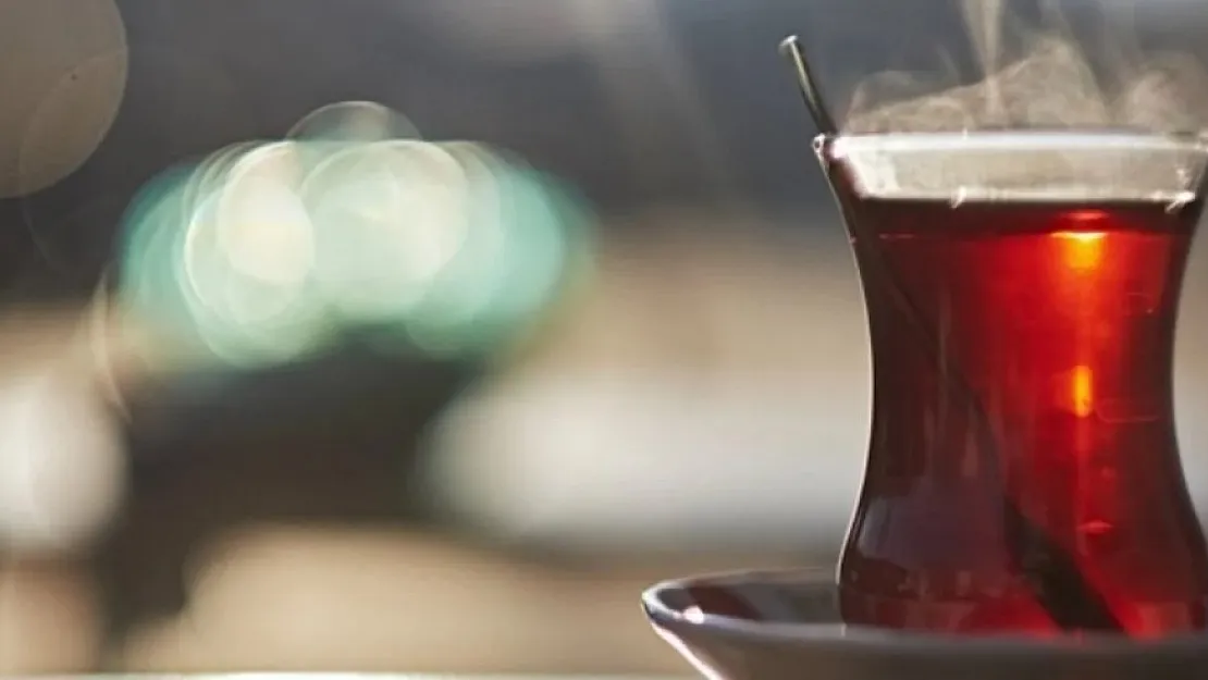 Parası olan 2'şer 3'er aldı: O markette dev kampanya başladı! 1 kilo çay 48 TL'ye satılıyor