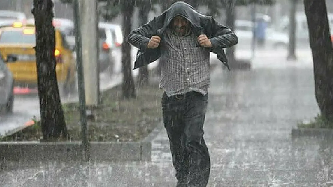 Pazar günü plan yapanlar dikkat! Meteoroloji'den yağış uyarısı geldi!
