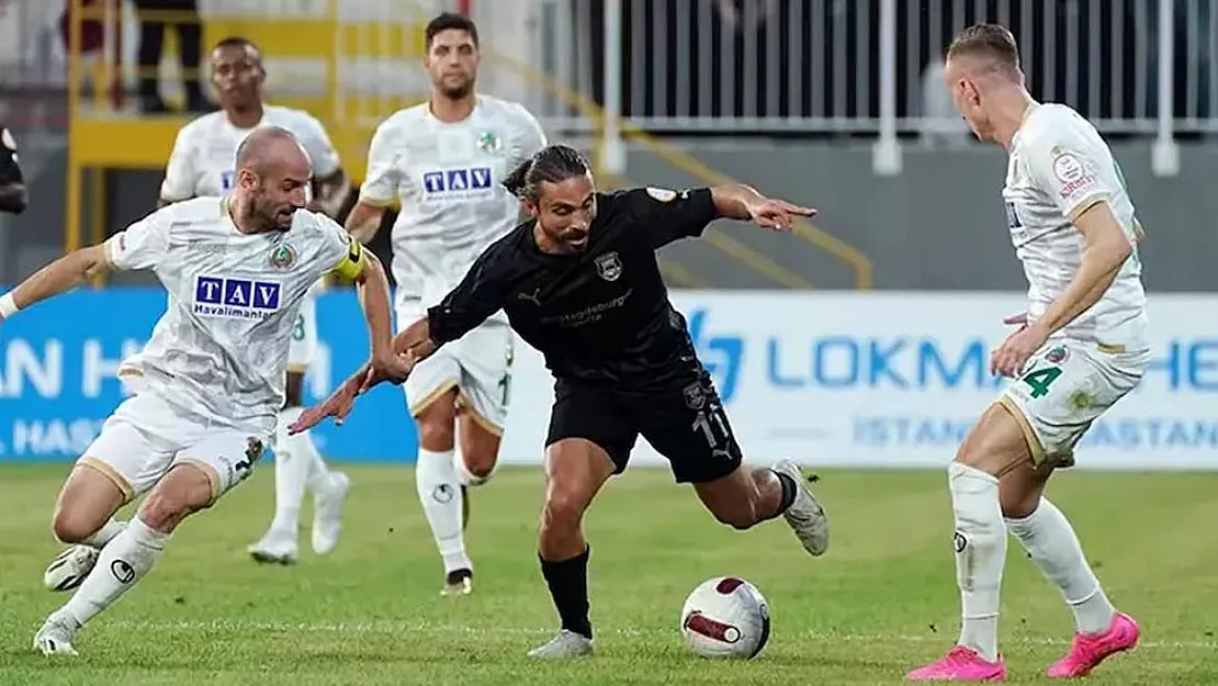 Pendikspor, Alanyaspor'u son dakikada yakaladı
