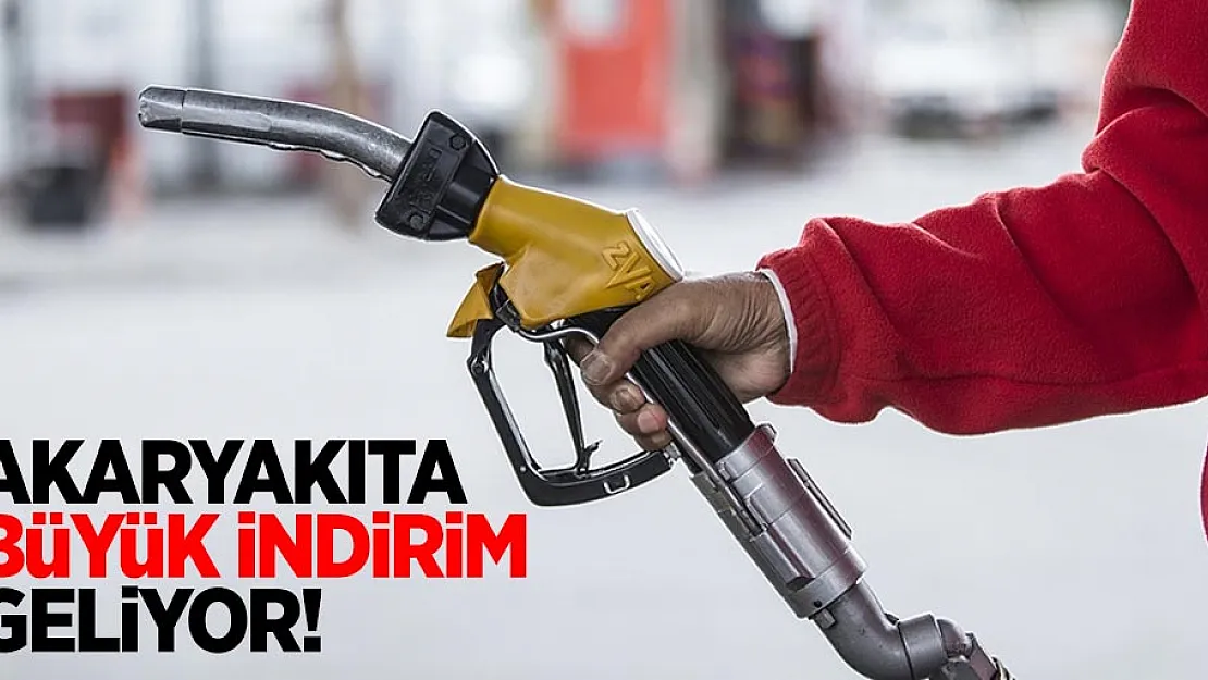Peş peşe zamlardan sonra akaryakıta çifte indirim müjdesi: Benzin ve motorinde rekor indirim! Depoları doldurmayın