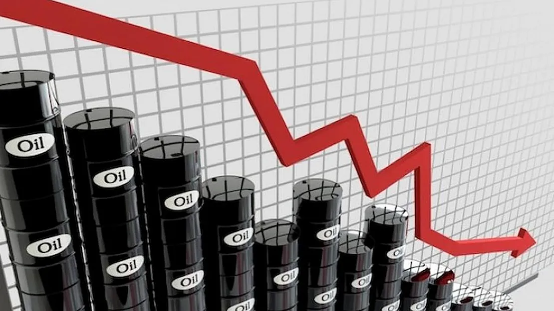 Petrol Fiyatları Arz Kaygılarının Azalmasıyla Düşüyor