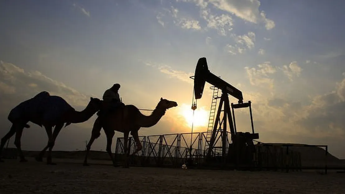 Petrol Fiyatları İçin Tarihi Toplantı! 'Arz Kesintisiyle Fiyatlar Yükselebilir!'