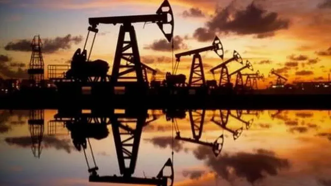 Petrol İçin Şaşırtan Tahmin! Düşeceği Seviye Belli Oldu