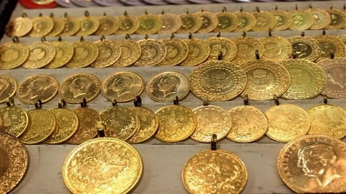 Piyasanın uzmanı felaket senaryosunu paylaştı: Gram altın için korkutan uyarı geldi! Bu tarihte tepetaklak olacak