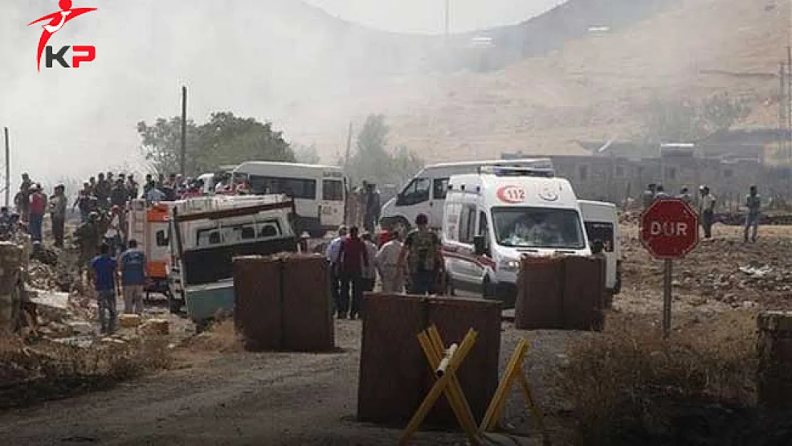 PKK Hakkari'de İşçi Konvoyuna Saldırdı! Ölü ve Yaralı Haberi Var