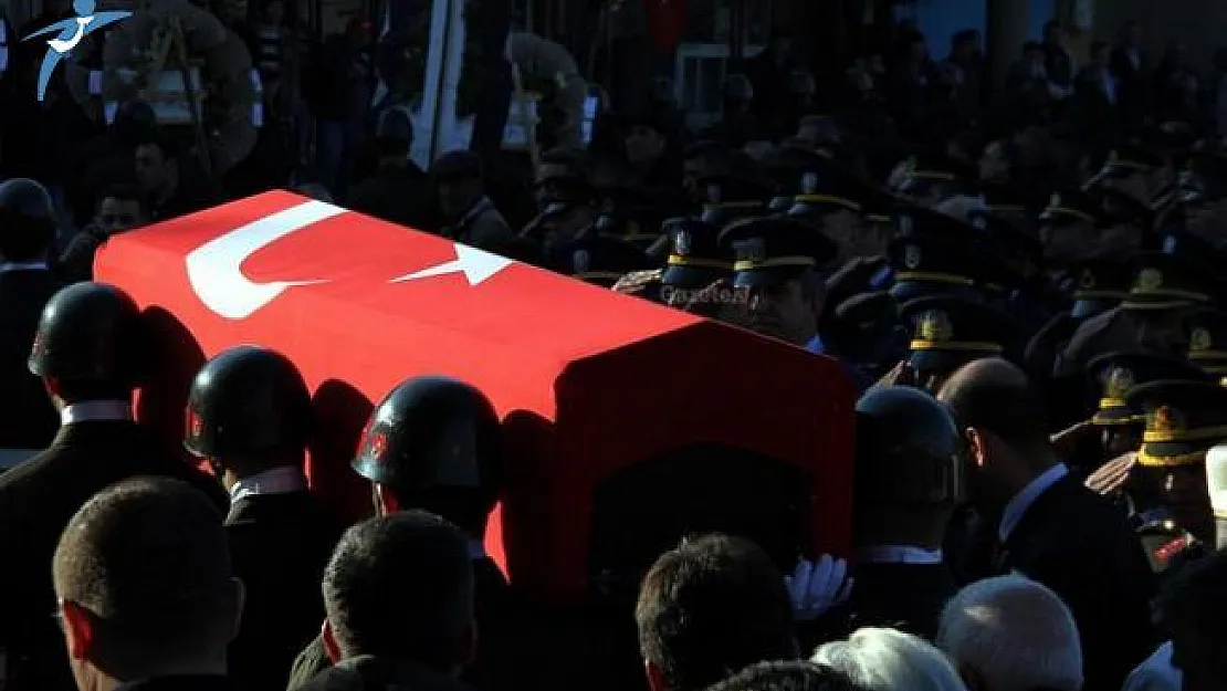 Polis Ekiplerine Araba Çarptı! Şehit ve Yaralı Var!