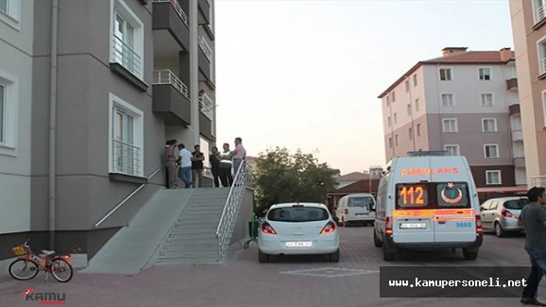 Polis Memuru Eşi ve Kızını Öldürüp İntihar Etti