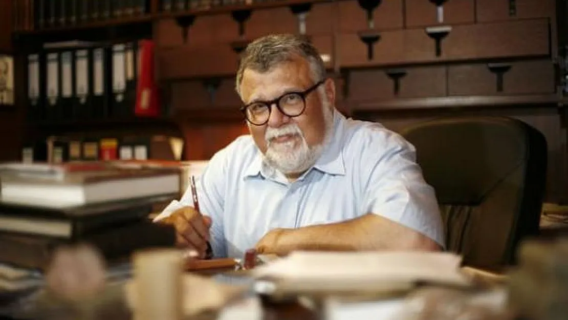 Prof. Celal Şengör: 162 İmam Hatip İnşa Ederken 9 Fen Lisesi Yapan Bir Millet, Deprem Tarafından Ezilmeye Müstehaktır