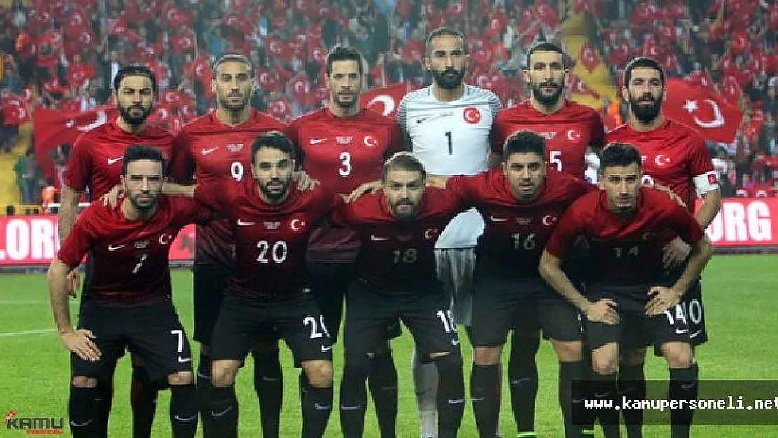 Prosinecki'den EURO 2016 Türkiye değerlendirmesi
