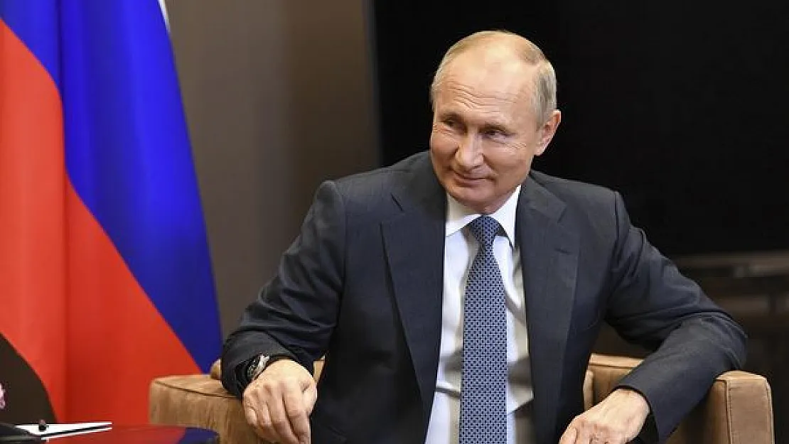 Putin'den Dolar ve Euro'yu Bitirecek Adım!