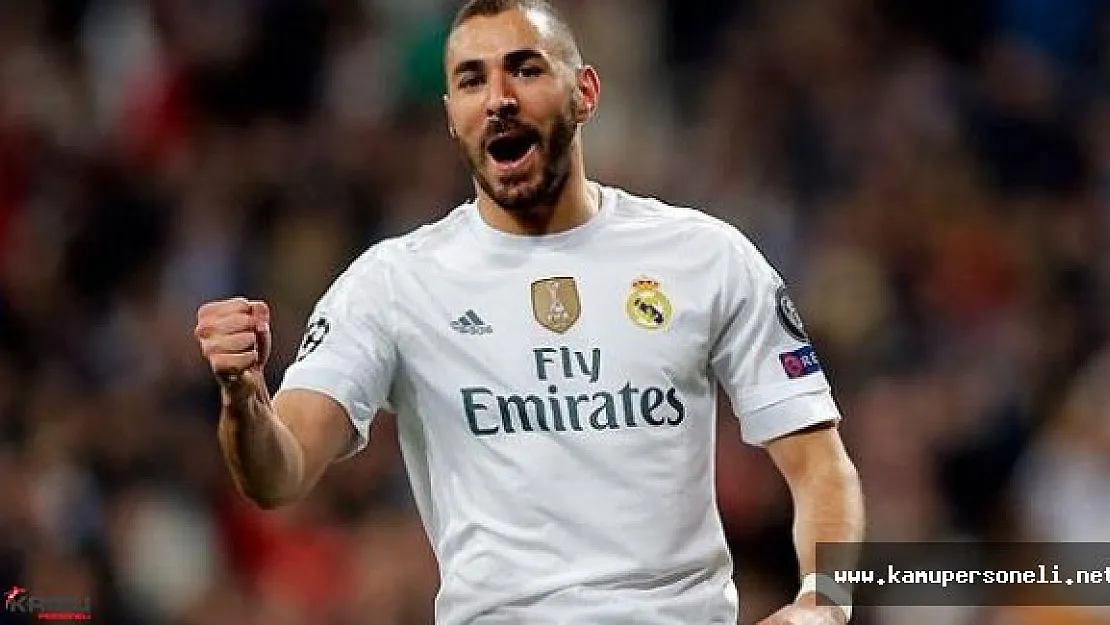 Real Madrid'in Yıldızı Benzema Umreye Gitti
