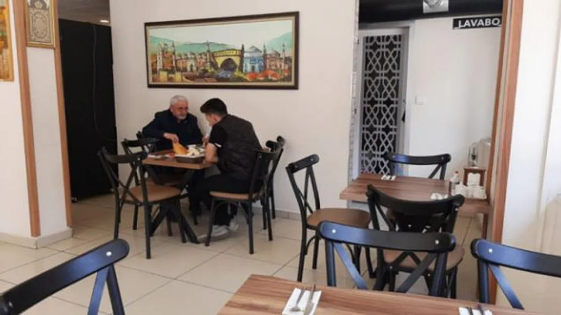 Restoran lokanta ve pastanelerde oturulması yasaklandı!