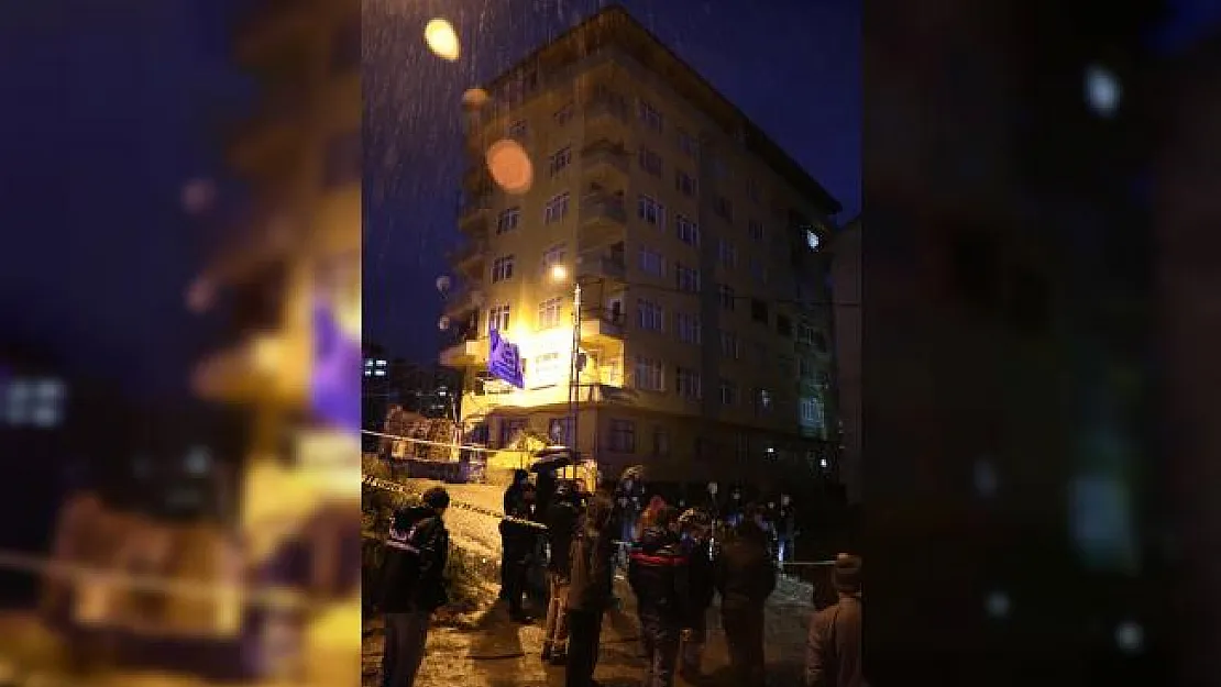 Rize'de 8 katlı bina tahliye edildi