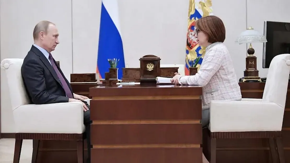 Rusya Merkez Bankası ve Kremlin arasında enflasyon ve kur krizi